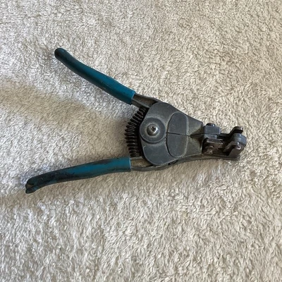 Pelacables Ideal L-4421 Stripmaster - Azul Vintage Usado en Excelente Condición Foto 1 de 4