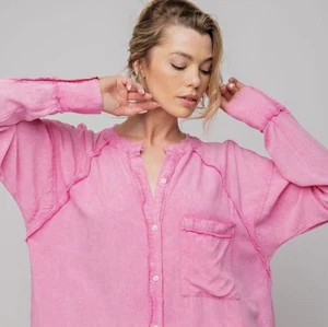 EASEL NWT Summer Breeze Pink Mineral Washed Frayed Seams Button Up Tunic Top L - Picture 1 of 12