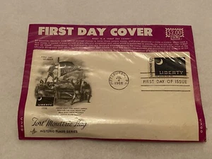 First Day of Issue 1968 Fort Moultrie Flag 6¢ Stamp In Plastic - Picture 1 of 13
