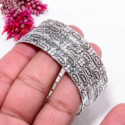 Juego de 5 brazaletes redondos de diseño de plata de ley 925, hechos a mano hermosas joyas Foto 1 de 4