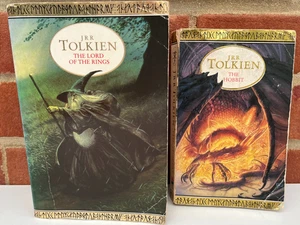 The Lord of The Rings One Volume 1995 Paperback & The Hobbit 1993 JRR Tolkien - Picture 1 of 5
