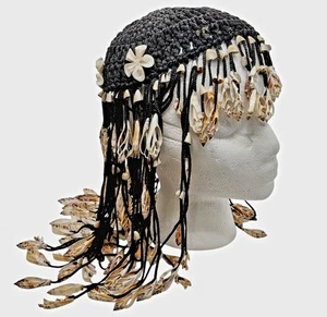 Original 70er Jahre Kauri Chula Muscheln Krone Kopfstück schwarz Häkelfuß  - Bild 1 von 13