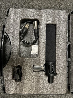 Que Audio Q210-KIT Q 210 Video Shotgun Microphone Kit - Image 1 of 4