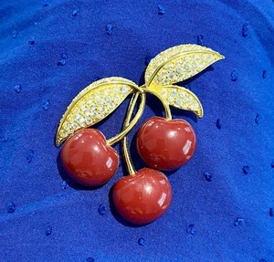 Vintage Joan Rivers Enamel Cherry Pin Brooch Rhinestone Crystal Signed - Picture 1 of 7
