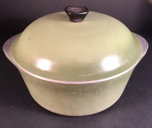 Vintage Club Aluminum Avocado Green 4 Qt Dutch Oven With Lid, Excellent! - Picture 1 of 9