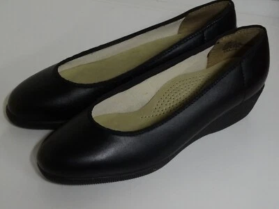 Sapato Softspots Stephanie Comfort 105101 Feminino Tamanho 5 com Chinelo de Couro Preto - Imagem 1 de 4