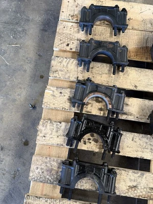 Engine Main Caps For 01-03 Ford F250 F350 Super Duty 7.3L 1820631C2 Powerstroke - Image 1 of 4