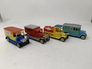Reader's Digest 1/43 American Ambulance 288, NY Times, Wonder Bread, Sunoco Oils - Picture 1 of 9