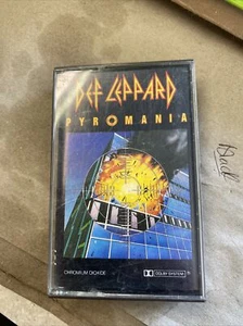 Def Leppard - Pyromania Cassette Tape Vertigo Stereo 7150119 Silver Paper Label - Picture 1 of 3