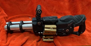 Cosplay Minigun Prop - Picture 1 of 4