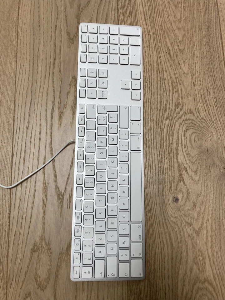 Clavier USB Apple Magic Keyboard A1243 Français AZERTY - Immagine 1 di 1