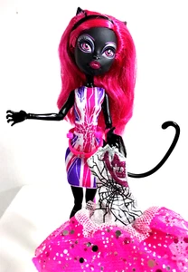 Monster High Doll 13 Wishes Catty Noir 2011 Mattel 2 Outfits Accessories Lot 13 - Picture 1 of 23