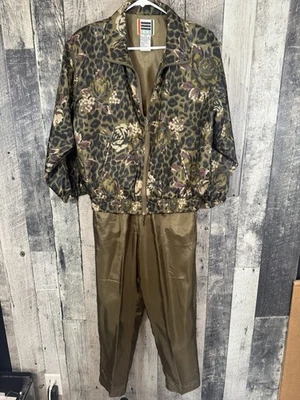 Conjunto de chaqueta y pantalón floral vintage EVR 100 % verde seda talla PM mediano Foto 1 de 4