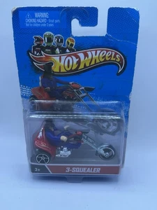 Hot Wheels Fright Bike Die-cast Motorcycle with Rider - Picture 1 of 8