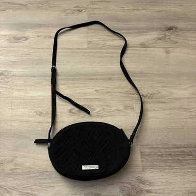 Livro de bolso oval tiracolo veludo preto Vera Bradley - Imagem 1 de 4