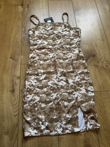 New pretty little thing dress size uk 10 - Picture 1 of 2