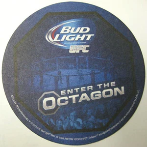 BUD LIGHT, UFC, ENTER THE OCTAGON Cerveza MONTAÑA RUSA, Alfombra, Patrocinador Oficial 2013, BONITA - Imagen 1 de 2