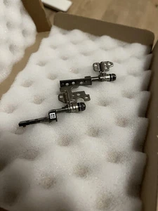 (Werksneu Original Dell) Scharniere Bildschirm Display Hinges DELL XPS 15 (9570) - Bild 1 von 6