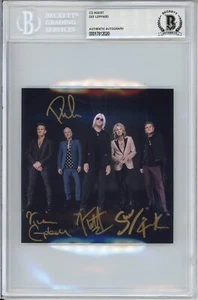 DEF LEPPARD BAND SIGNED AUTOGRAPHED ALBUM PICTURE PHOTOGRAPH BECKETT BAS COA - Picture 1 of 3