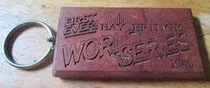 WOOD Key Chain World Series OAKLAND Giants Vs SAN FRANCISCO As 1989 BAY BRIDGE - Picture 1 of 2