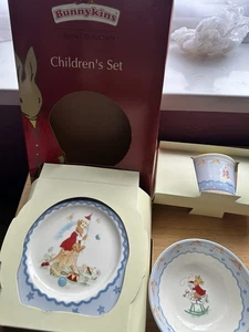 ROYAL DOULTON BUNNYKINS "SHINING STARS" KINDER SET TELLER, TASSE (Becher) SCHÜSSEL verpackt - Bild 1 von 9