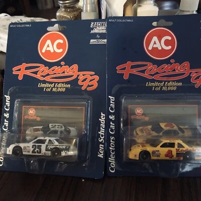 Par de dos RC Racing 93 #4. Ernie Irvan y 25 Ken. schrader Foto 1 de 3