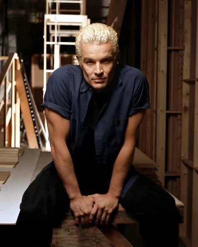 Photo 8x10 - JAMES MARSTERS #0400 - Image 1 of 1