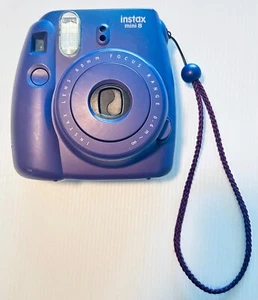 Fujifilm Instax Mini 8 Instant Polaroid Camera Purple - Picture 1 of 14