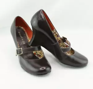 Rampage Universe I Women's Size 8 1/2 Brown Wedge Buckle Pump Shoes - Picture 1 of 11