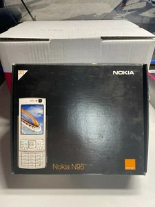 Nokia N95 Mobile Phone Old Stock Rare collectors MOBILE PHONE GSM Cell 5 - Photo 1 sur 4