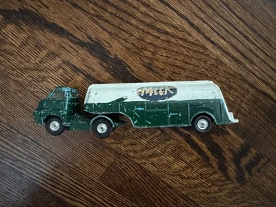 Vintage Corgi Toys 1129 Big Bedford Tractor Unit Milk Tanker - Image 1 of 4