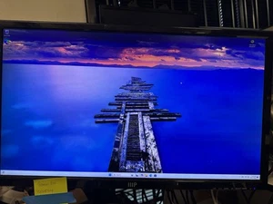 Intel NUC-6i5SYK  i5-6260U8GB256GB SSD w/ Adapter Fresh Sys -W 11 - Picture 1 of 8