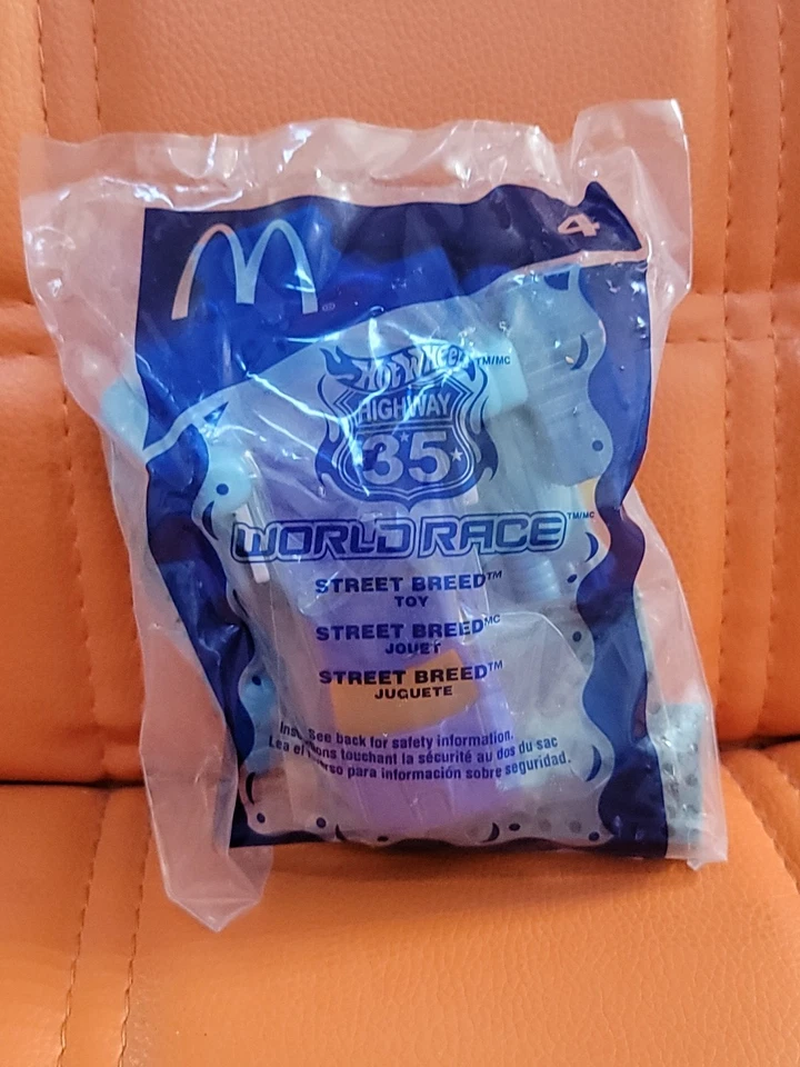 McDonalds Happy Meal Hot Wheels Serie Mundial Carrera Juguete Raza Callejera #4 ~ Nuevo Foto 1 de 1