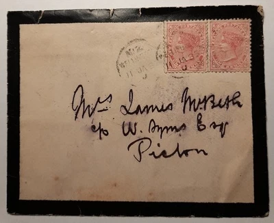 Nueva Zelanda Wellington 1883 matasellos en par QV 1882 1d en cubierta de luto Foto 1 de 2