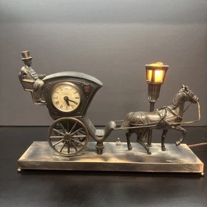United Metal Goods Modell 701 Pferdekutschenuhr/ Lampe - Bild 1 von 9