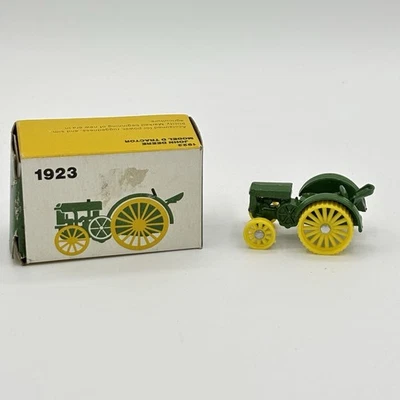 Tractor miniatura John Deere modelo D vintage ERTL 1923 escala 1/64 n.º 563 Foto 1 de 3