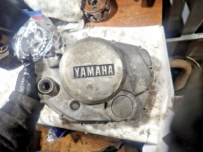 Yamaha XS 400 1980 cubierta de embrague cubierta lateral del motor Foto 1 de 4