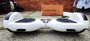 Hoverboard Bluetooth Self-Balancing Electric Scooters LED Hover 2Wheels Board. - Picture 1 of 9