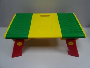 LEGO Spieltisch Grün-Rot-Gelb mit Aufbewahrungsboxen - Zusammenklappbar! - Bild 1 von 5