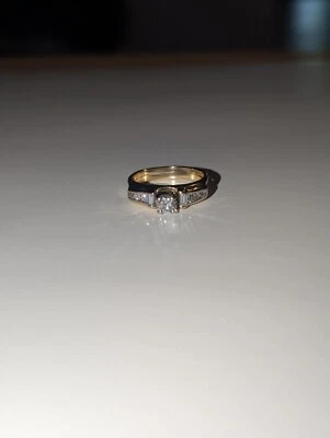 Anillo conjunto nupcial de diamantes de oro de 14k - talla 6,5 - usado  Foto 1 de 4