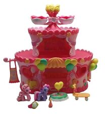 My Little Pony 2007 Ponville Playset Pinkie Pie's Roller Skate Party Cake Used
