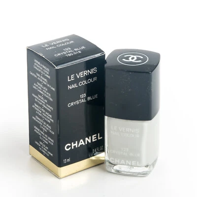 Chanel Le Vernis Esmalte de Uñas 123 Azul Cristal .4OZ Nuevo en Caja Nuevo en Caja Color Foto 1 de 3