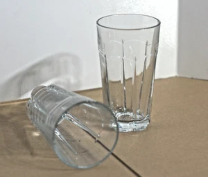 Set of 2 Clear Glass Tumblers – Faceted Design with Geometric Pattern – Elegant  - Picture 1 of 3