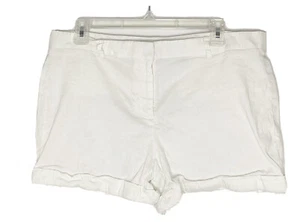 ELIE TAHARI Woman’s Linen Blend Flat Front Cuffed White Shorts Size 12 A5 - Picture 1 of 4