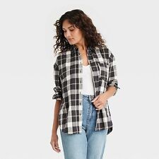Women's Long Sleeve Flannel Button-Down Shirt - Universal Thread Black Plaid L