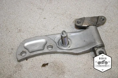 1974 Honda CB750 четыре переднего тормоза суппорт кронштейн рычаг N1-4310.acb - Изображение 1 из 4