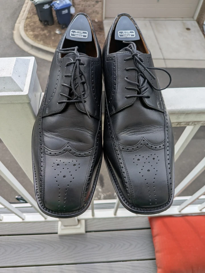 Florsheim Imperial  Black Derby Wingtip Size US 10 With Shoe Trees - Image 1 of 4