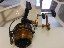PENN 710Z SPINNING FISHING REEL COMES WITH 2 HANDLES