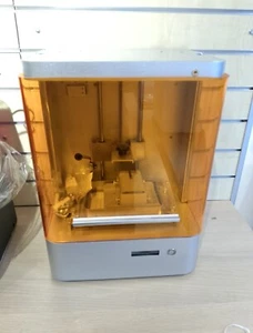 stampante professionale a resina 3d dlp MAKEX - M one + videoproie. vivitek D551 - Zdjęcie 1 z 3