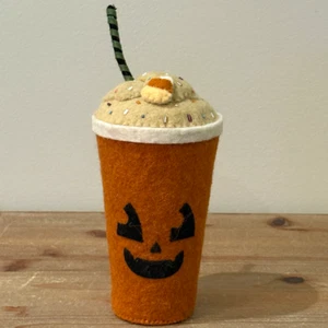 Felt Halloween Pumpkin Spice Latte Drink With Straw Sprinkles & Candy Corn BNWT - Picture 1 of 6